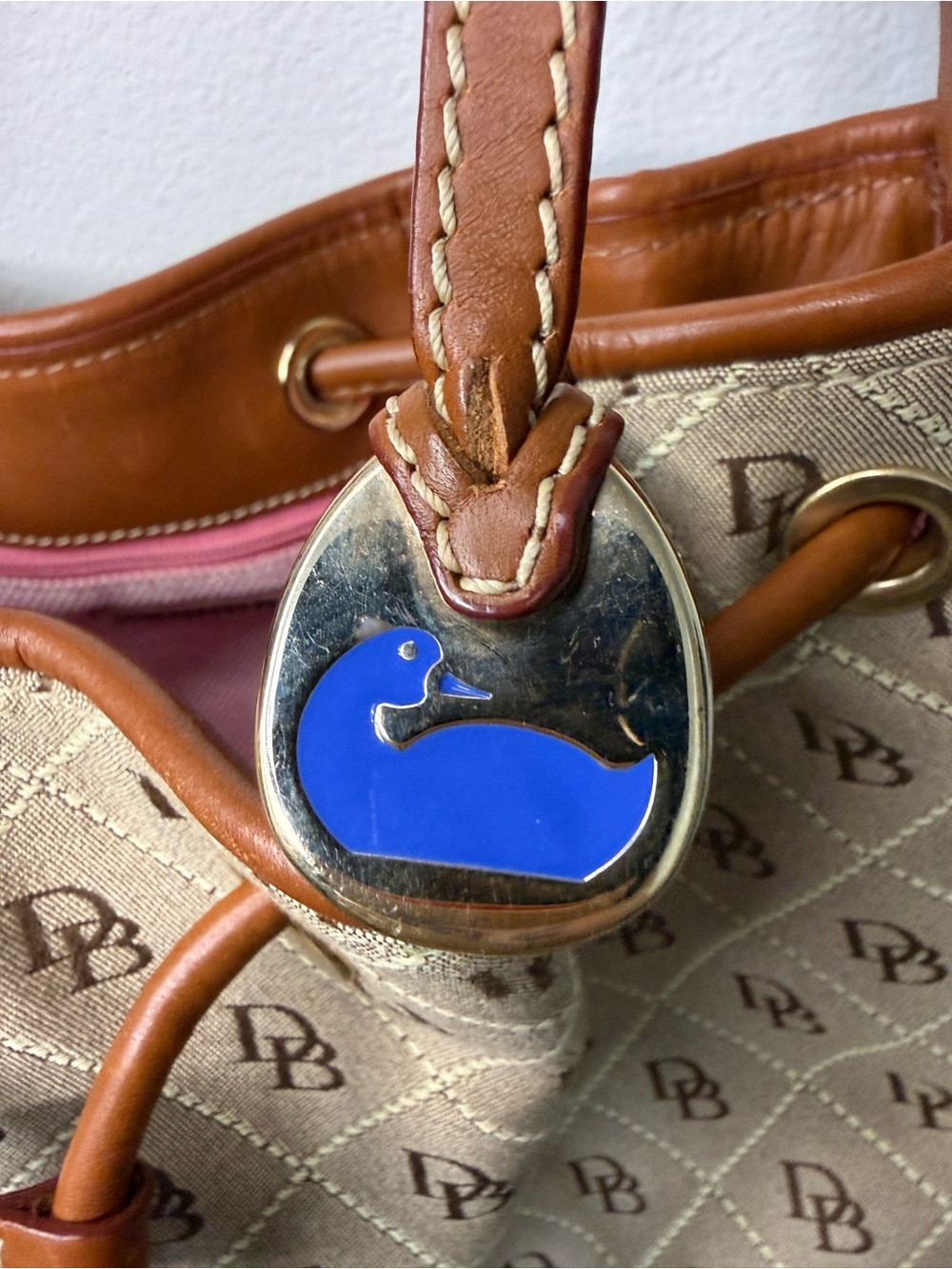 Dooney & Bourke DB Monogram Drawstring Bucket Bag Brown Tan Shoulder Purse - Picture 2 of 12